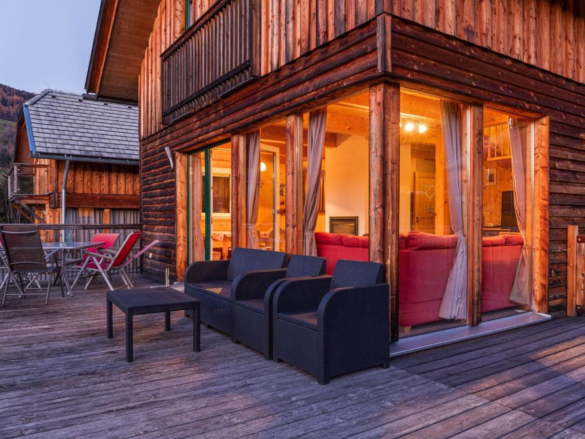 Chalet In St Georgen Ob Murau With Hot Tub Sankt Georgen ob Murau Bagian luar foto