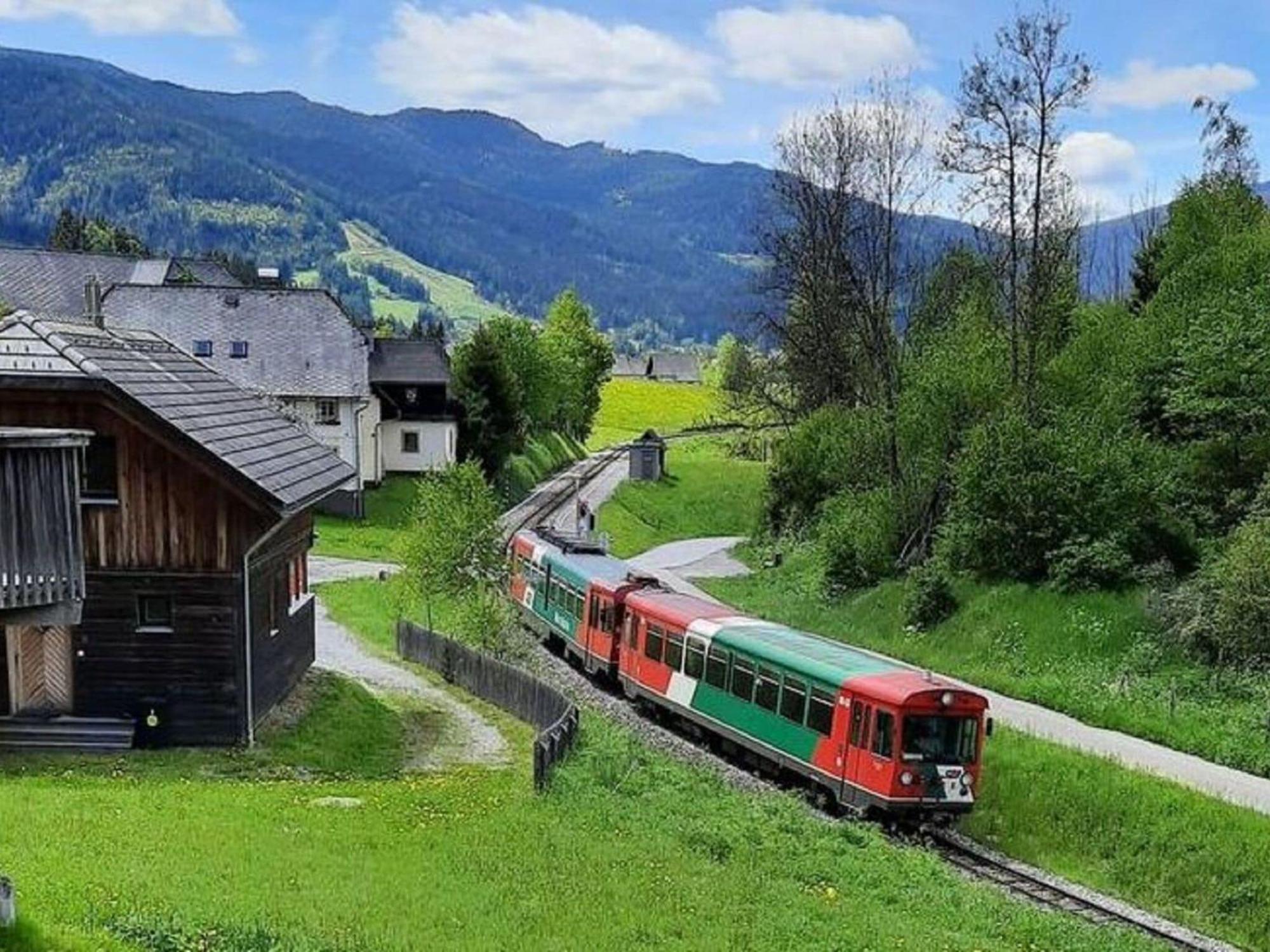 Chalet In St Georgen Ob Murau With Hot Tub Sankt Georgen ob Murau Bagian luar foto